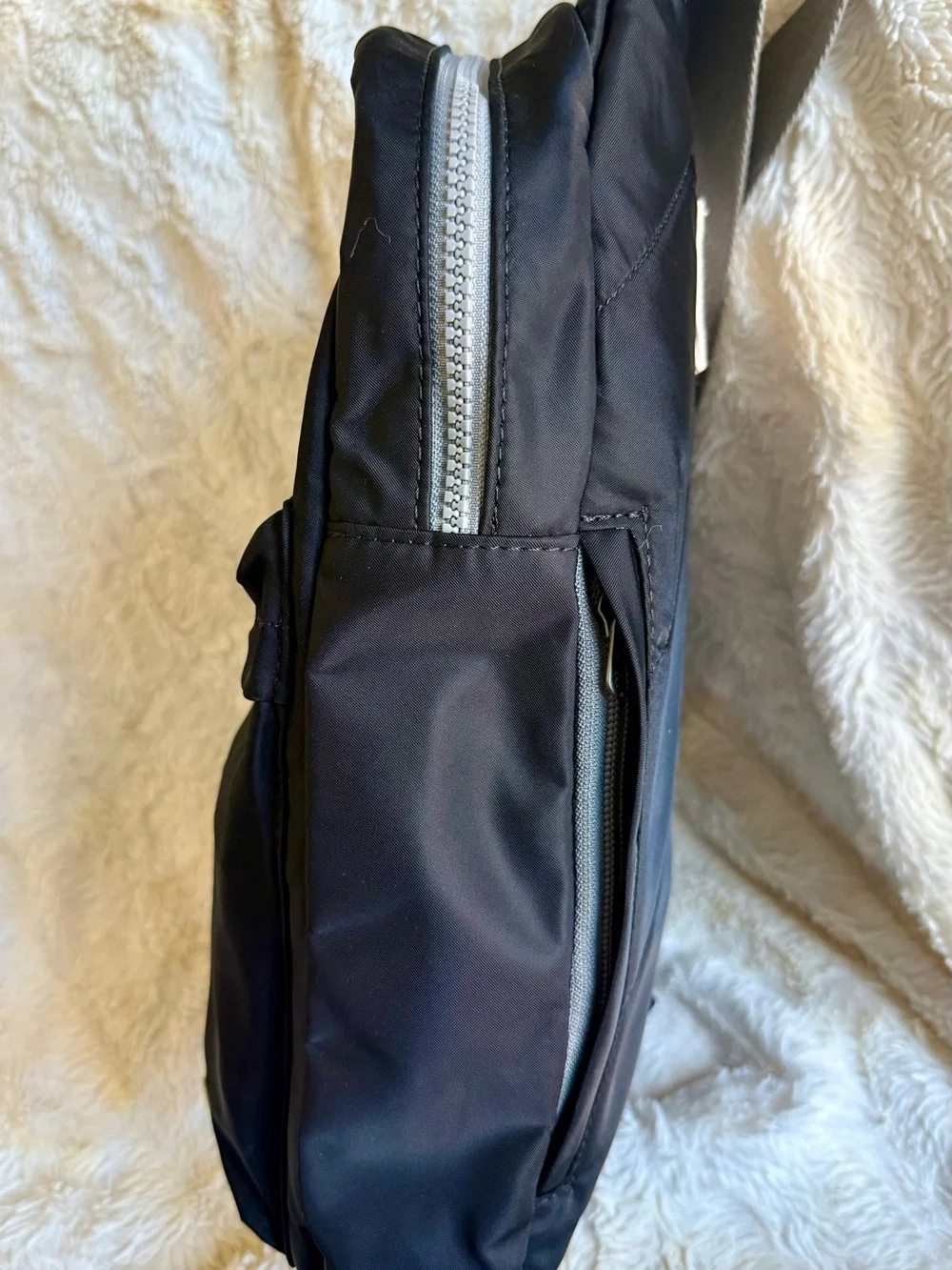 Compact Black Everyday Backpack with Front Zip Pocket